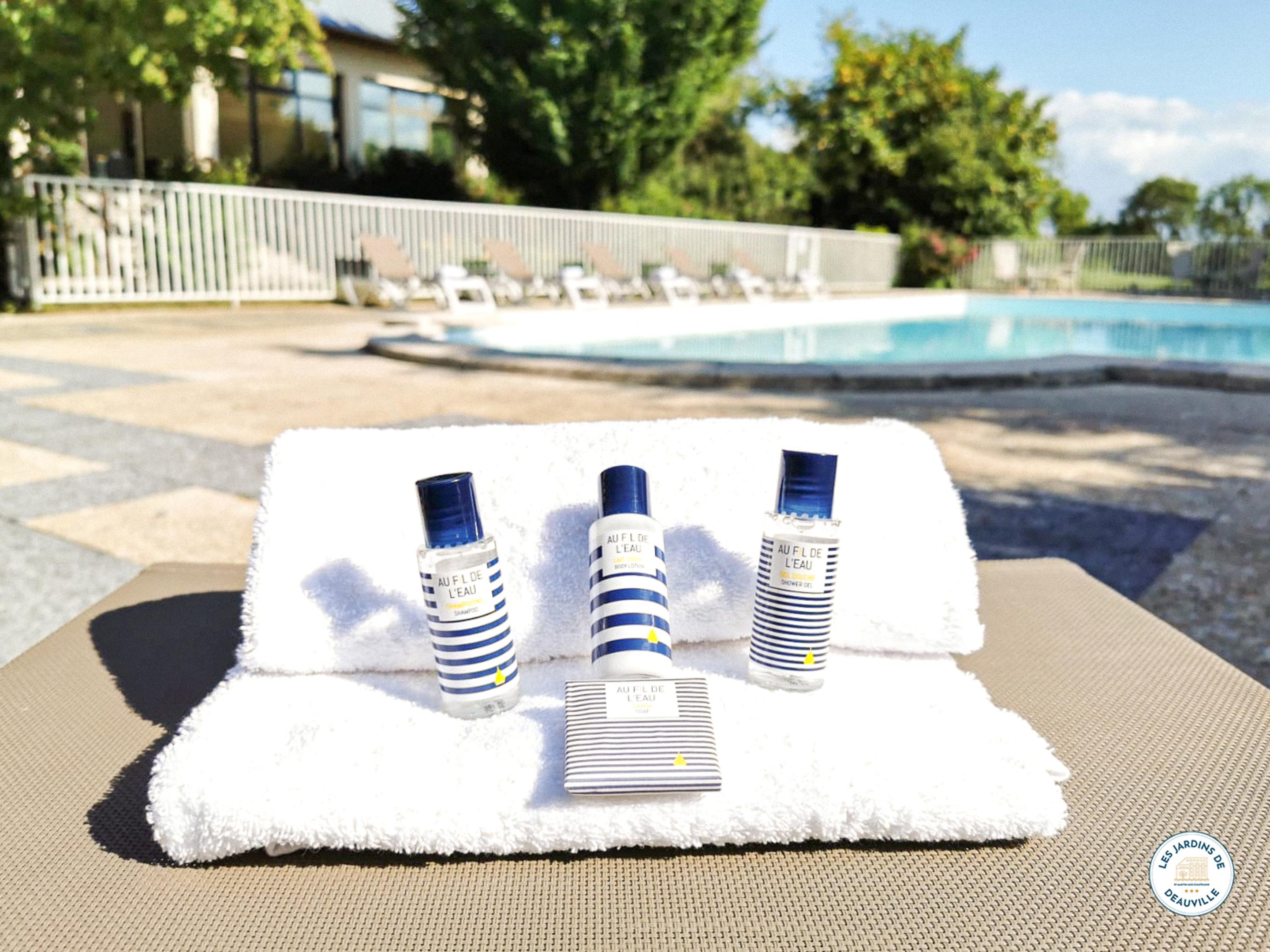 Hotel Les Jardins De Deauville Saint-Martin-aux-Chartrains エクステリア 写真